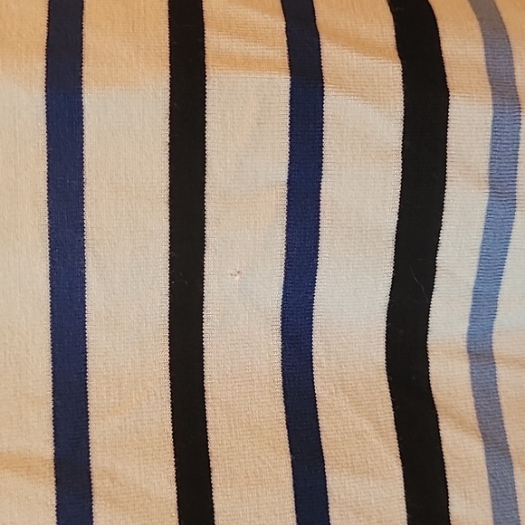 Gently used WHBM top size S - Picture 4 of 6